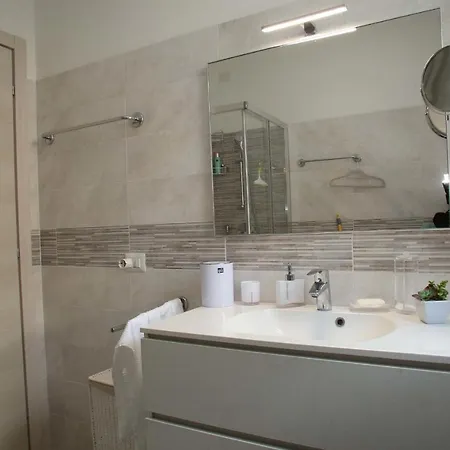 Apartamento Seeblick Lockoff Apartment, Pool & Gartenterrasse Toscolano Maderno